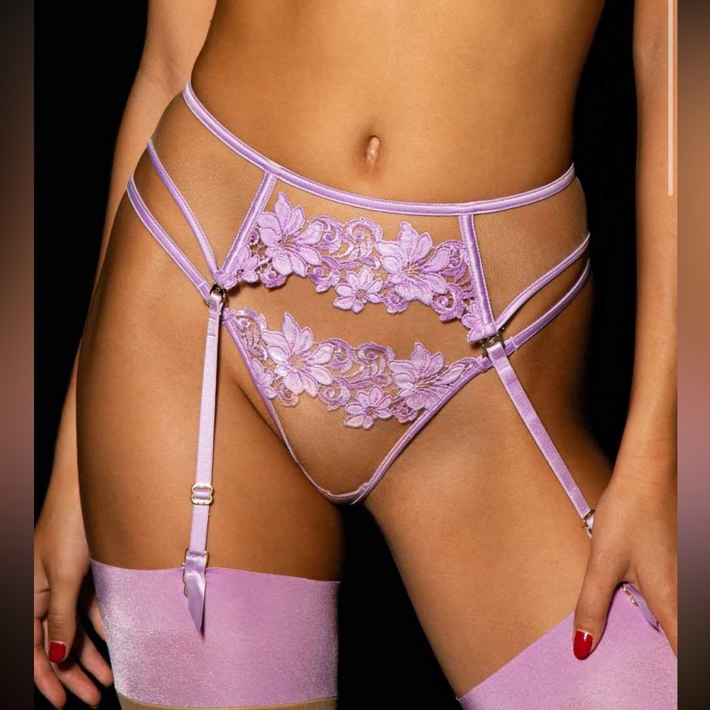 AMELIE LILAC
SUSPENDER